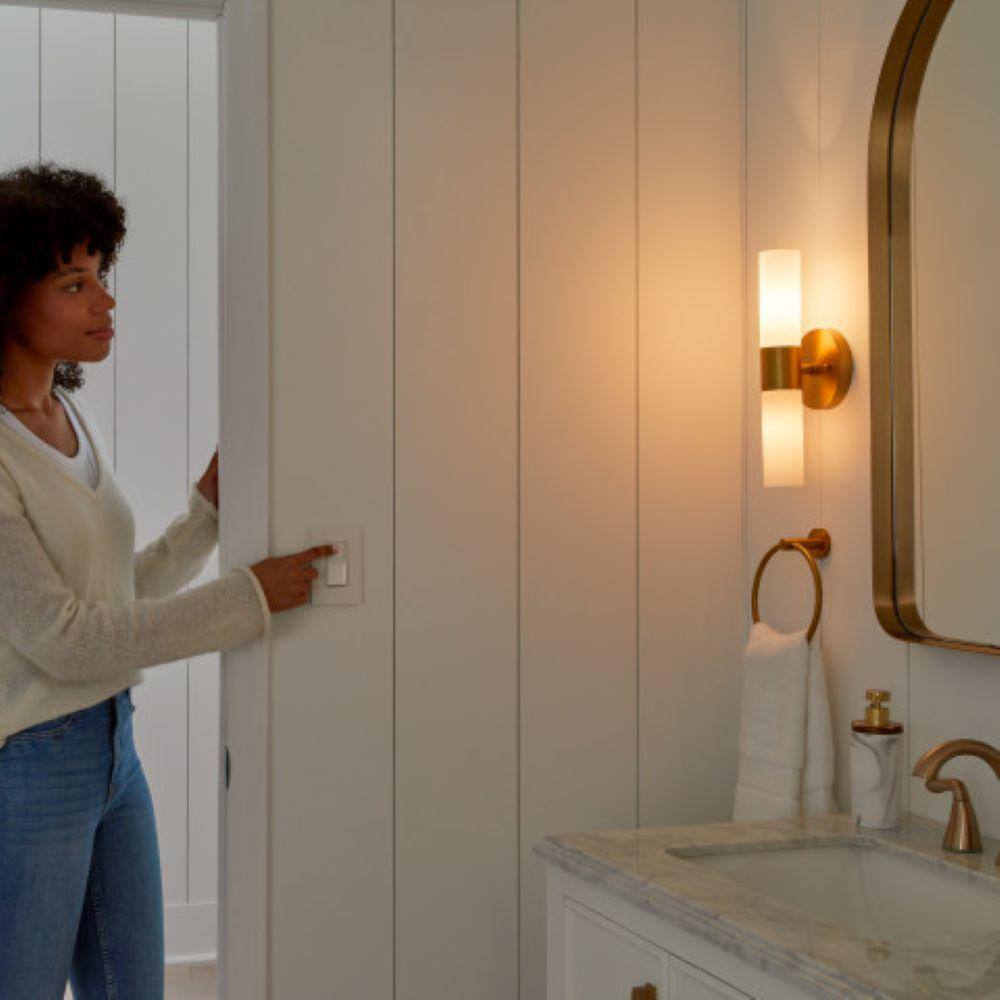 Lutron Black Gloss Touch Dimmer Switch for LED and Incandescent Bulbs