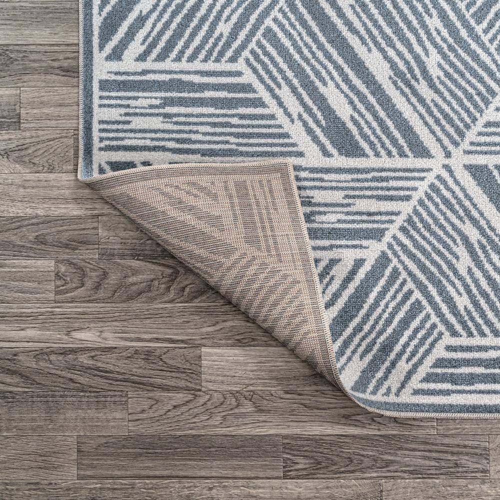 Blue and Cream Geometric Machine-Washable 4' x 6' Area Rug
