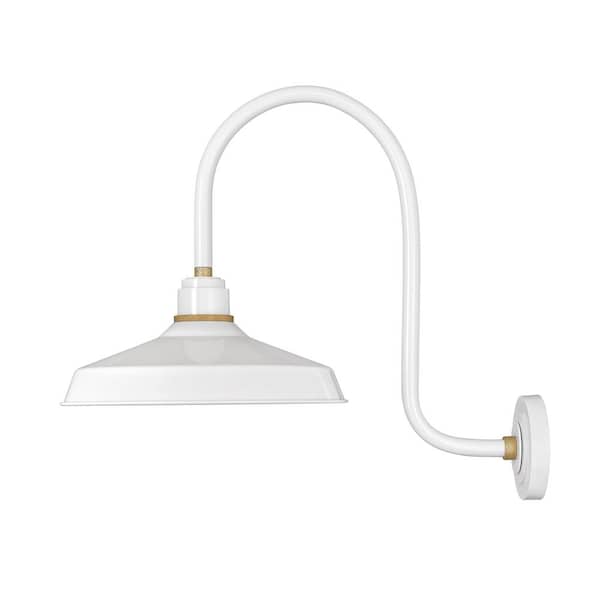 HINKLEY Foundry Large 1-Light Gloss White Outdoor Wall Sconce