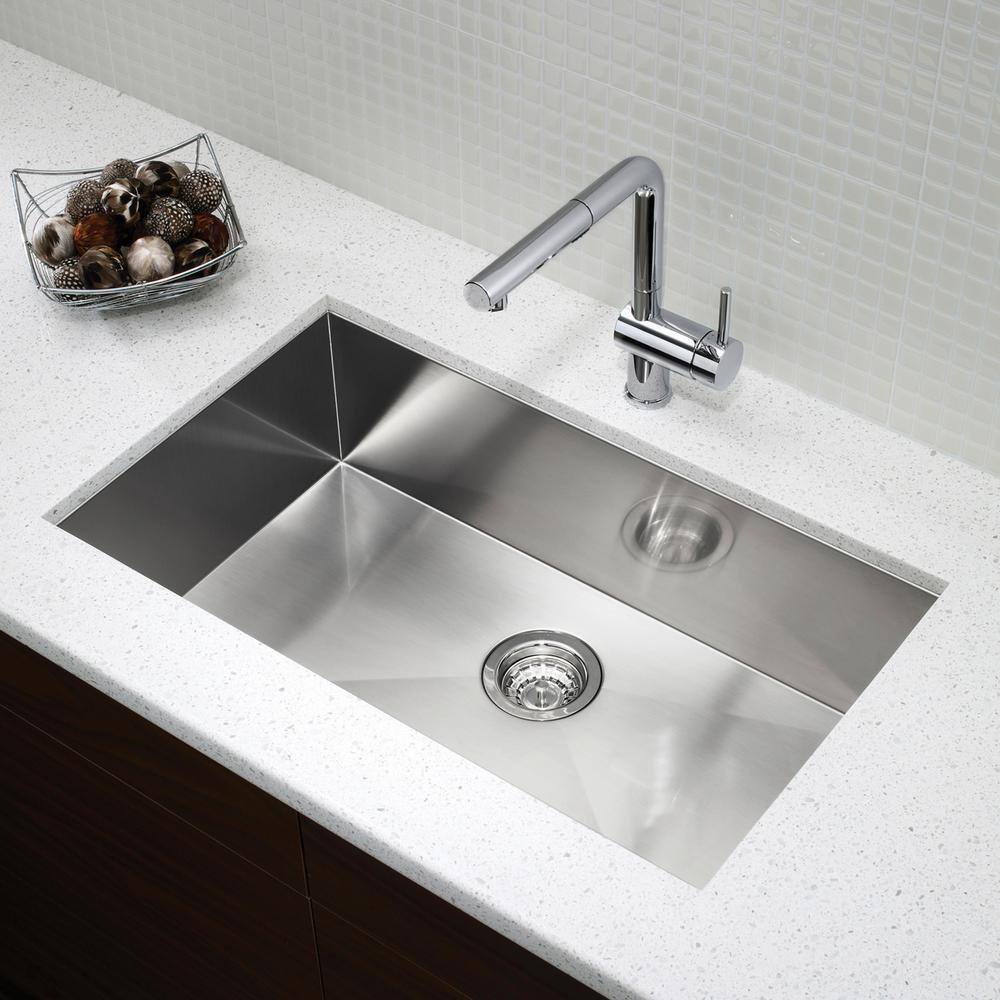 Quatrus 32" Single Bowl Stainless Steel Undermount Kitchen Sink