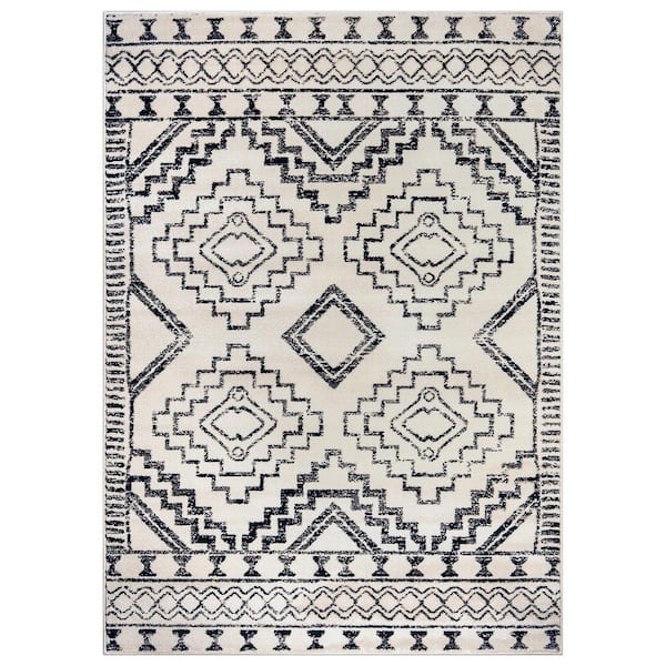 Transitional Bohemian Area Rug Cream 5 ft. x 7 ft. Area Rug