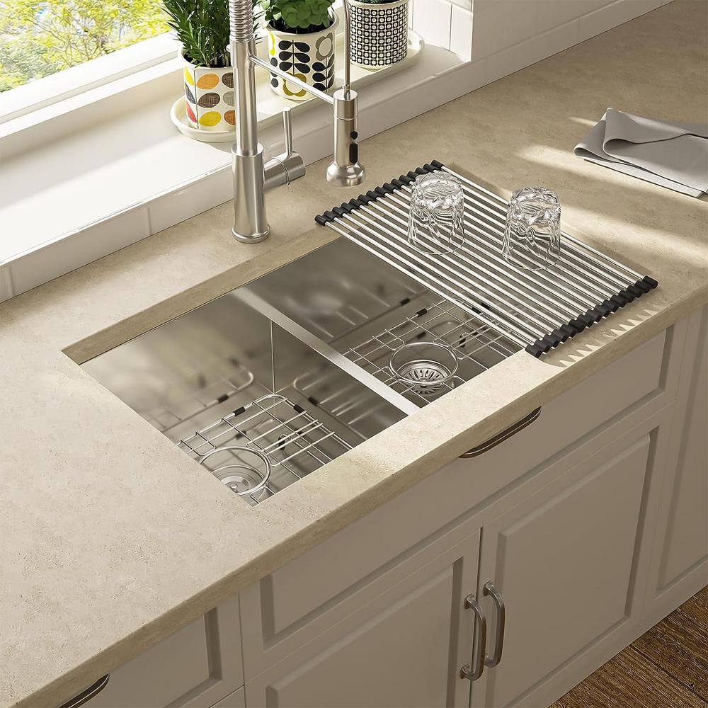 33'' Double Bowl Brushed Stainless Steel Undermount Kitchen Sink