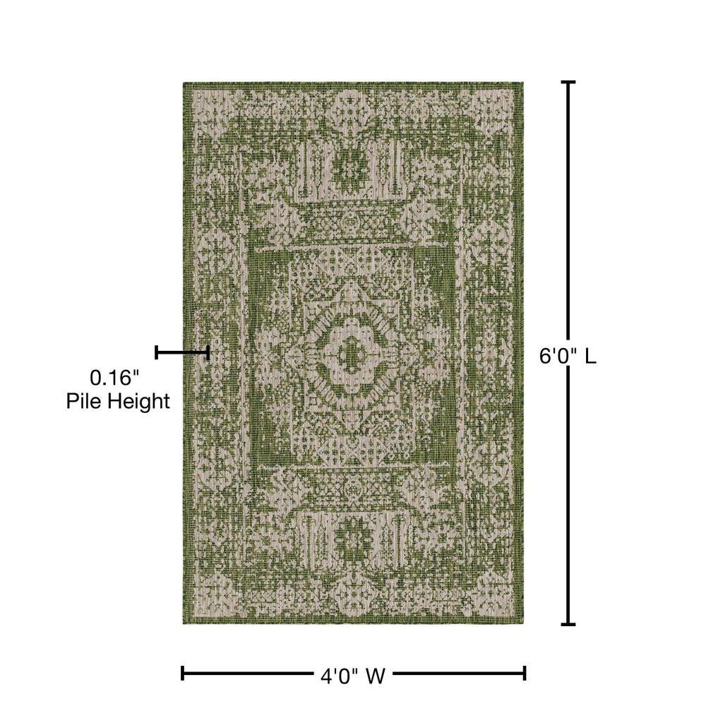 Green Timeworn Easy-Care Synthetic 4' x 6' Outdoor Rug