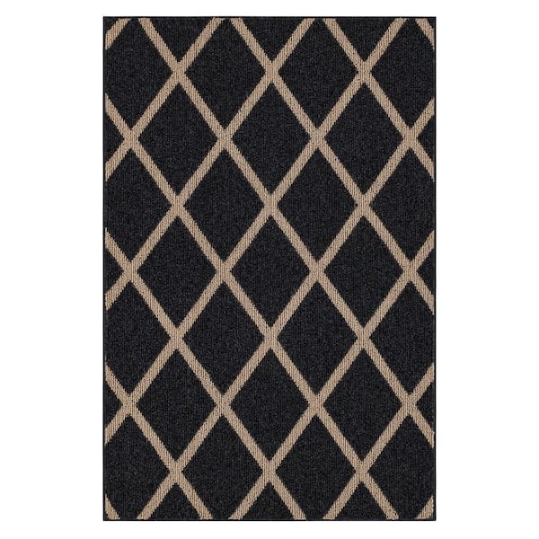 Mohawk Home Basics Lewis Diamond Black 3 ft. 9 in. x 5 ft. 6 in. Transitional Tufted Geometric Lattice Polyester Rectangle Area Rug