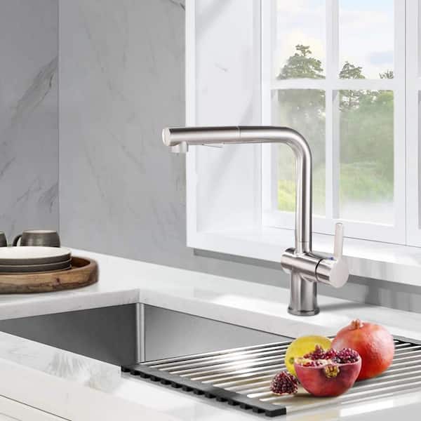 Maincraft Single Handle Pull Down Sprayer Kitchen Faucet in Brushed Nickel