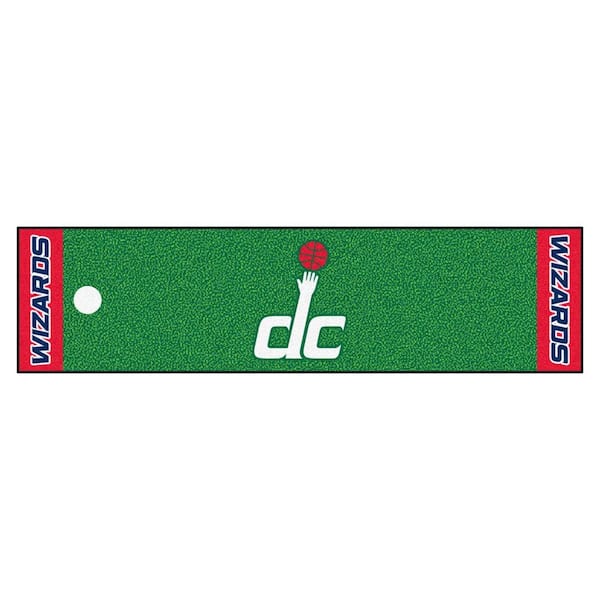 FANMATS NBA Washington Wizards 1 ft. 6 in. x 6 ft. Indoor 1-Hole Golf Practice Putting Green