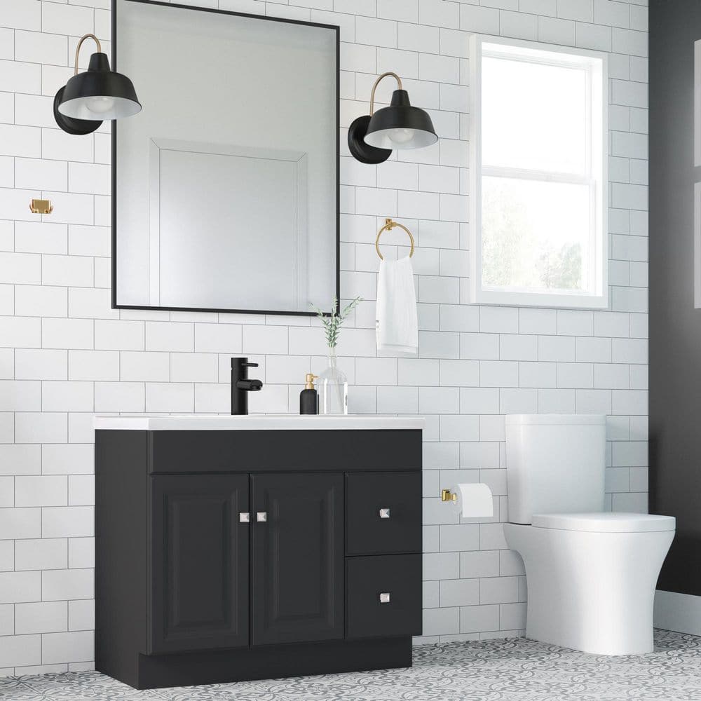 Millbridge Polished Brass Wall Mounted Toilet Paper Holder