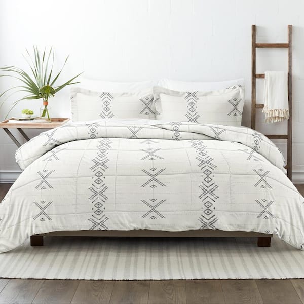 Becky Cameron Premium Down Alternative Gray Urban Stitch Patterned Microfiber King Comforter Set