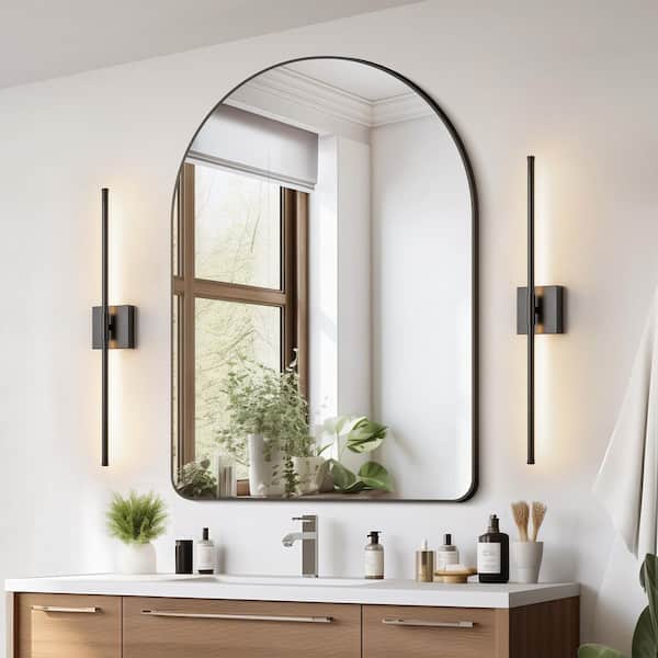 Byers 23.6 in. 1-Light Black Linear Wall Sconce 3000K Warm Light LED Bathroom Vanity Light with Rectangular Backplate