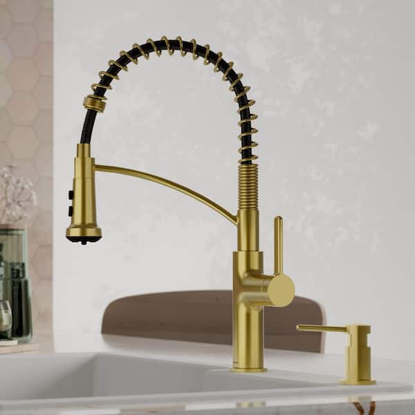 Scottsdale Single Handle Pull-Down Sprayer Kitchen Faucet in Spot-Free Brushed Gold