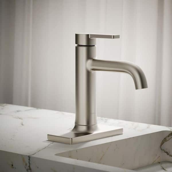 Venza Single-Handle Single-Hole Bathroom Faucet in Vibrant Brushed Nickel
