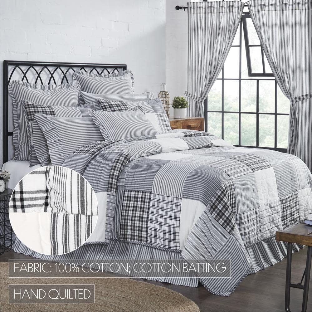 Sawyer Mill Black and White Cotton Patchwork Queen Quilt