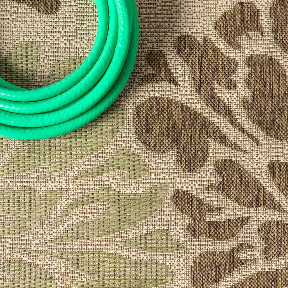 Sage & Brown Floral Flat Woven 4'x6' Synthetic Area Rug