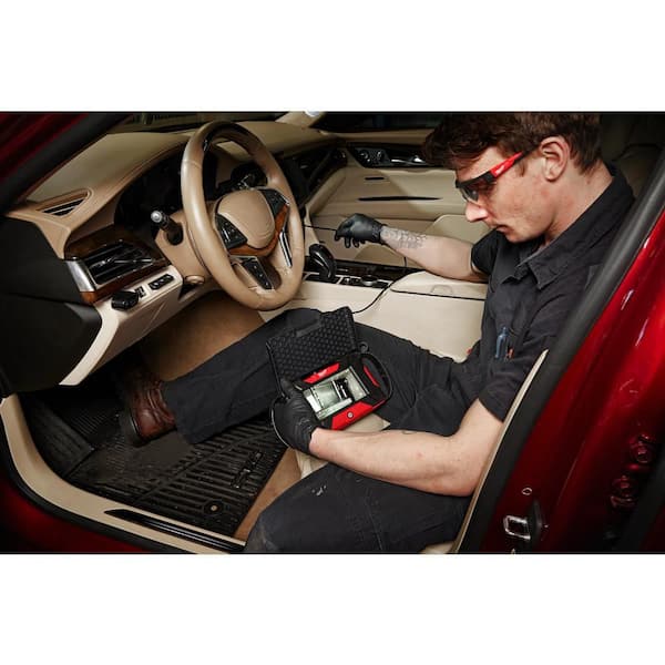 Milwaukee M12 12V Lithium-Ion Cordless Auto Shop Borescope w/ Wifi