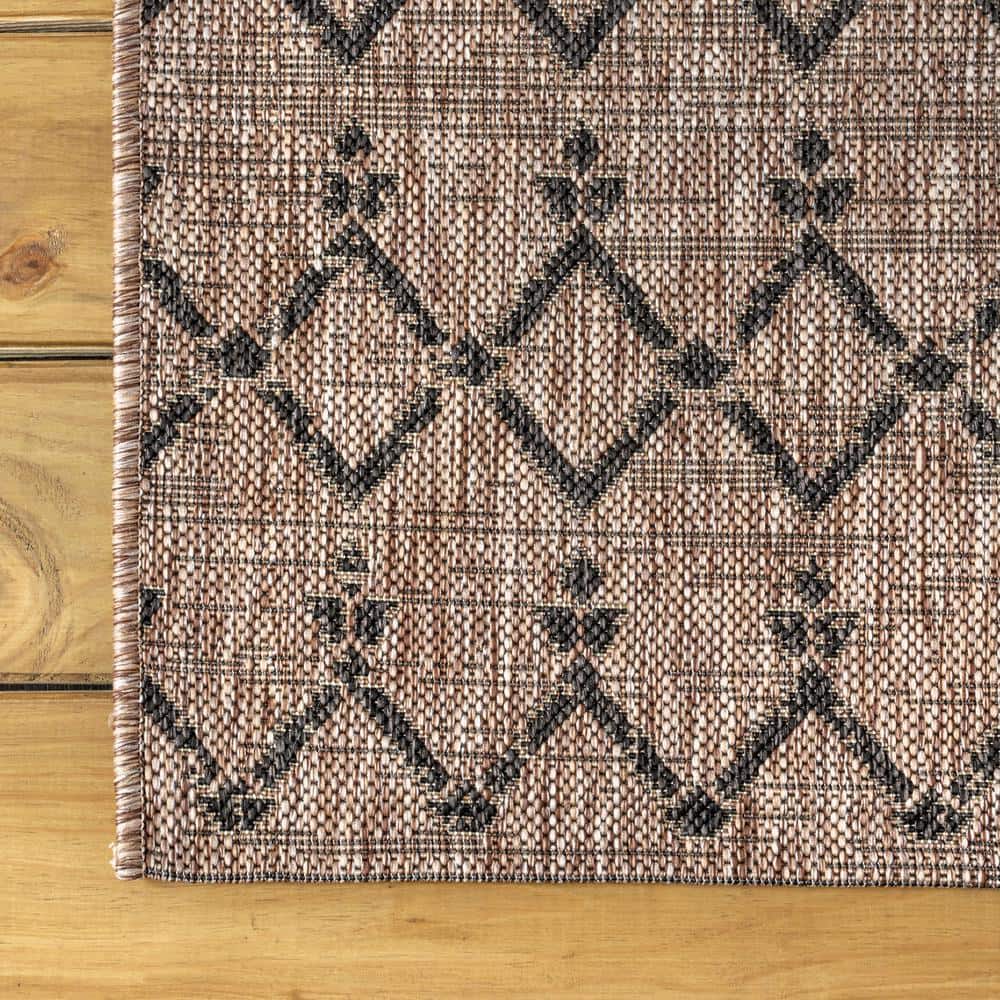 Natural Black Geometric Flatweave Indoor Outdoor Rug 4' x 6'