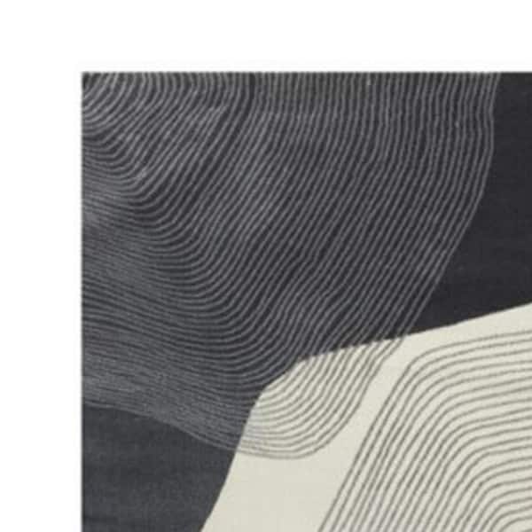 Rosy  Gray, Ivory and Black Geometric 5 ft. x 7 ft. Area Rug