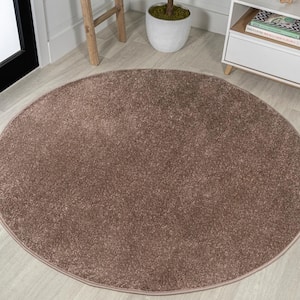 Brown 8 ft. Round Haze Solid Low-Pile Area Rug