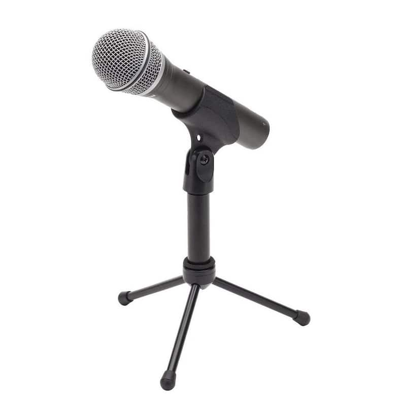 Dynamic Microphone Recording and Podcasting with Mic Clip, Desktop Stand, Windscreen and Cables.