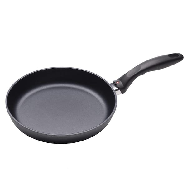 Adrinfly 9.5 in. Aluminum Nonstick Diamond Coated Frying Pan in Gray with Stay Cool Ergonomic Handle Safe Comfortable Grip