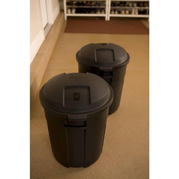 Rubbermaid Roughneck 20 Gal Black, Rubbermaid Outdoor Trash Can Home Depot