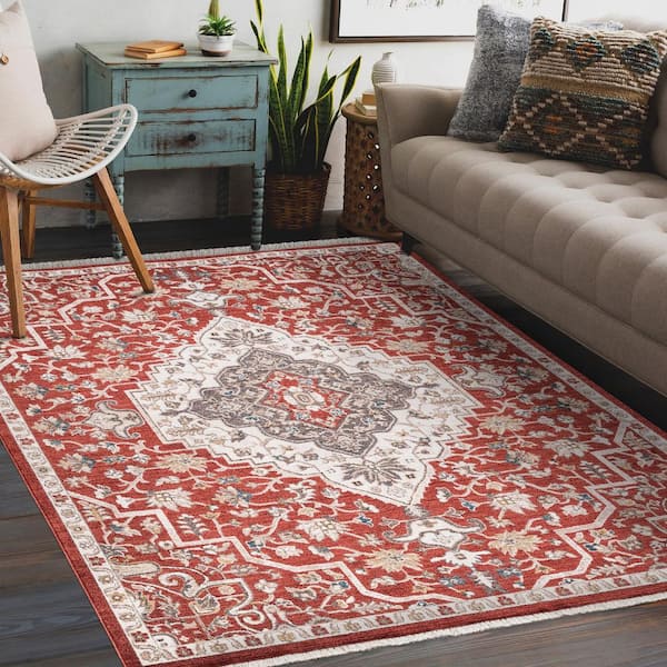 PRIVATE BRAND UNBRANDED Bazaar Heriz Medallion Red 5 ft. x 7 ft