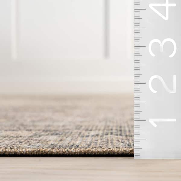 Hillstone Collection Traditional Vintage Medallion Deidra Brown 9 ft. x 12 ft. Area Rug