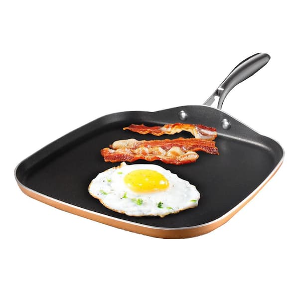 https://images.thdstatic.com/productImages/aeb1dfd7-16ee-4cb5-aa84-9a350ad47307/svn/copper-gotham-steel-grill-pans-2997-64_600.jpg