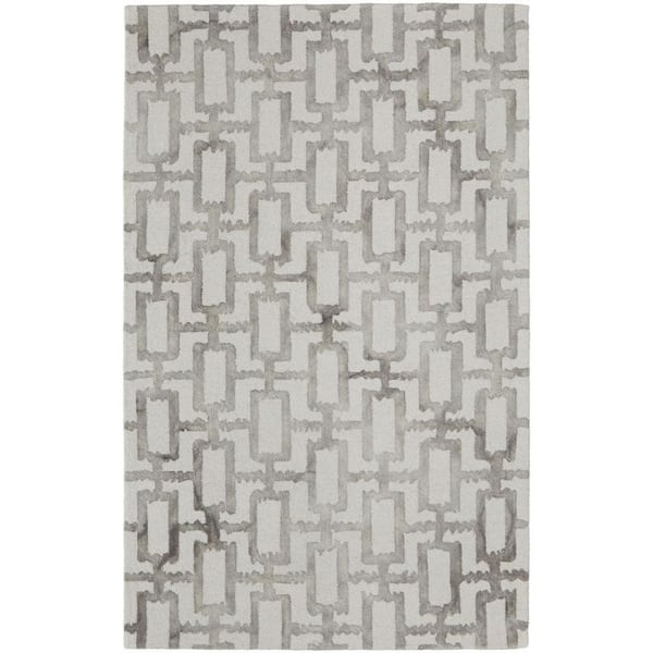 HomeRoots 5 ft. x 8 ft. Ivory Geometric Area Rug
