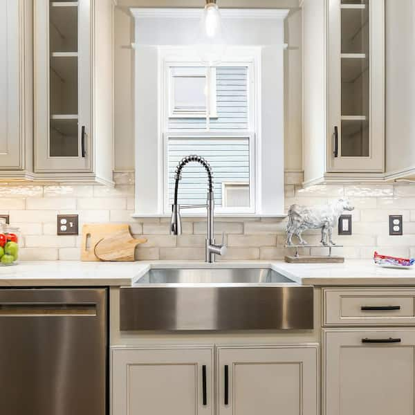 https://images.thdstatic.com/productImages/aebada82-b2f9-434d-ba32-f33a687a5a0e/svn/brushed-nickel-zalerock-pull-down-kitchen-faucets-wthg002-31_600.jpg