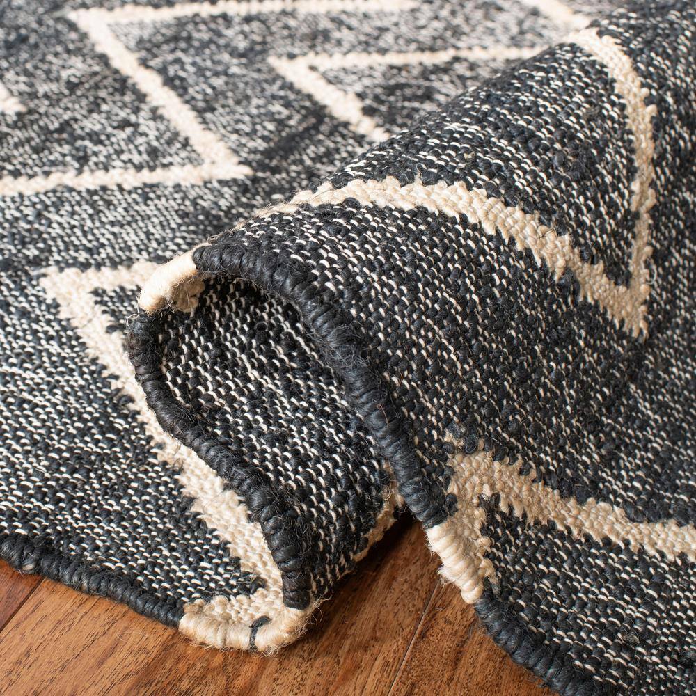 Handmade Charcoal and Natural Wool Cotton 8' x 10' Area Rug