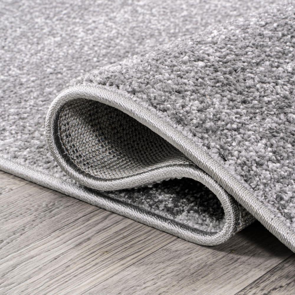 Modern Easy-Care Oval Synthetic Area Rug in Gray