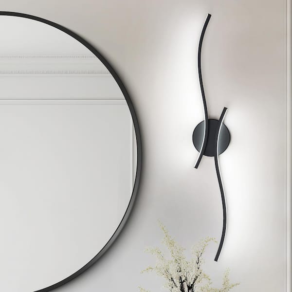 Halia 2-Light 31.5 in. Mordern Integrated LED Black Bath Vanity Light with Curve Shape