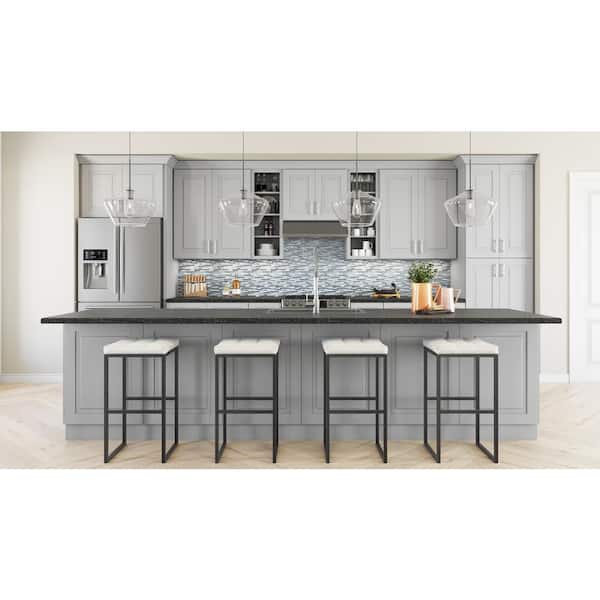 https://images.thdstatic.com/productImages/aee0ffb5-0af8-4e59-bb63-744389dce238/svn/pearl-gray-home-decorators-collection-assembled-kitchen-cabinets-sb33-gpg-31_600.jpg