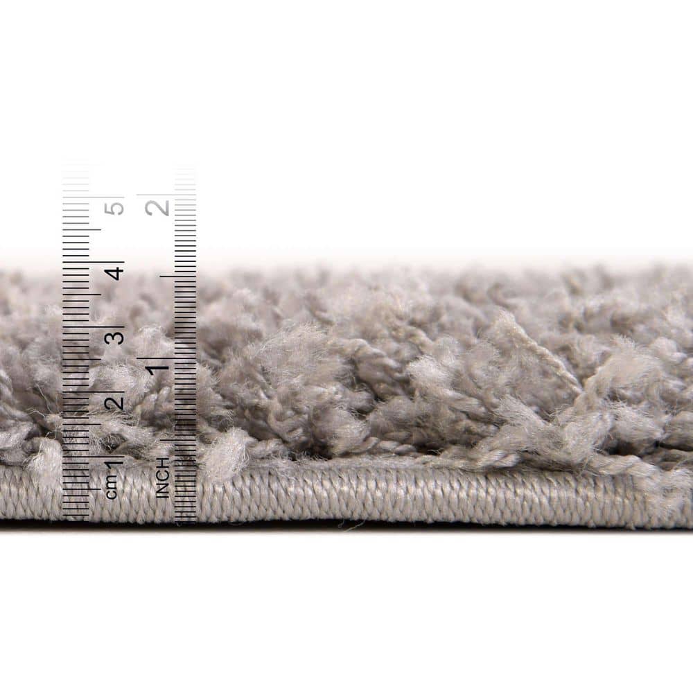 Cloud Gray Easy-Care Synthetic Shag Runner Rug for Kids