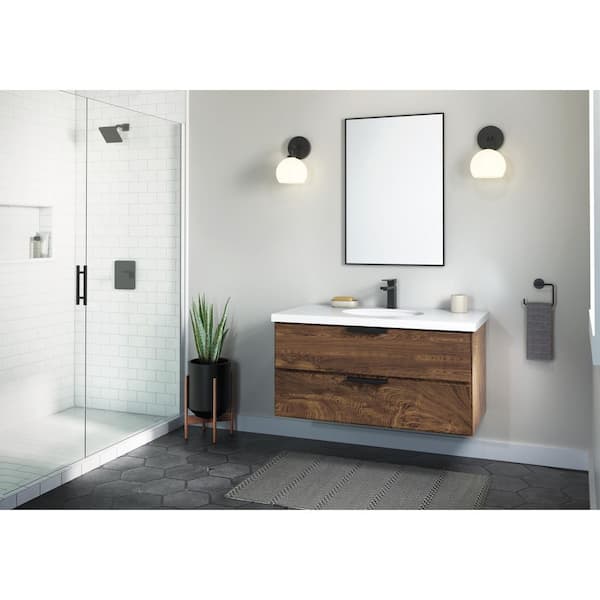 Modern 1-Spray Shower Faucet with Single Handle Single Hole Bathroom Faucet in Matte Black