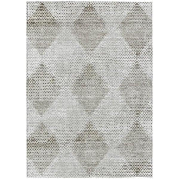 HomeRoots Gray 3 ft. x 5 ft. Woven Geometric Rectangle Indoor/Outdoor Area Rug