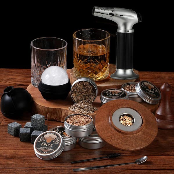 Lynzavix Whiskey Smoker Kit with Torch, 6 Flavors Wood Chips, 2
