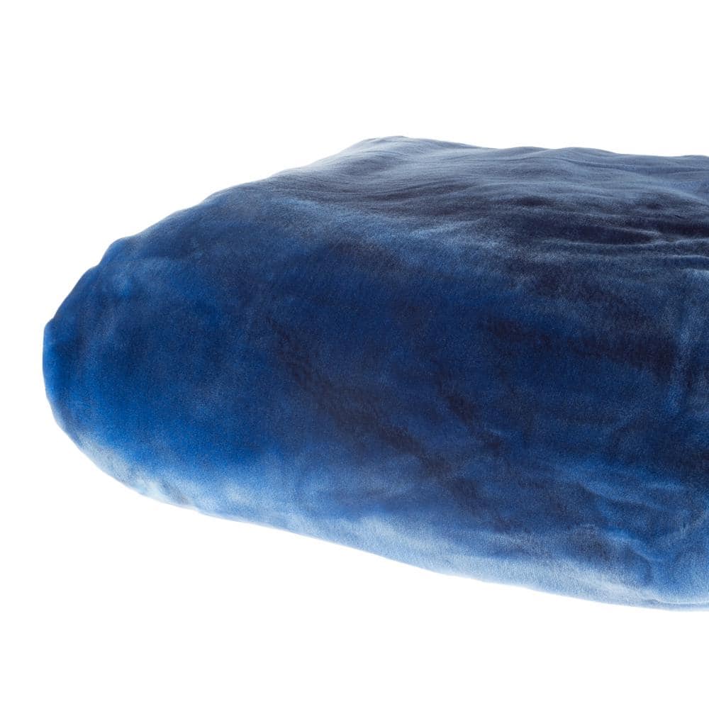 Full Size Blue Fleece Weighted Dolphin Blanket