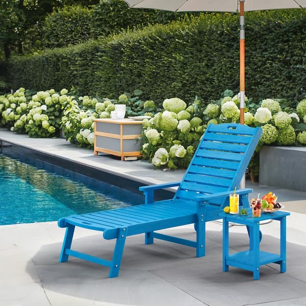 LUE BONA Hellen Keller Blue 2-Piece HDPS Plastic Adjustable Outdoor Patio Reclining Chaise Lounge Chair Set with Side Table