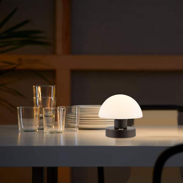 ジョンヒョン9th ローソク JONATHAN Y Zoe 5.75 in. Oil Rubbed Bronze/White Bohemian