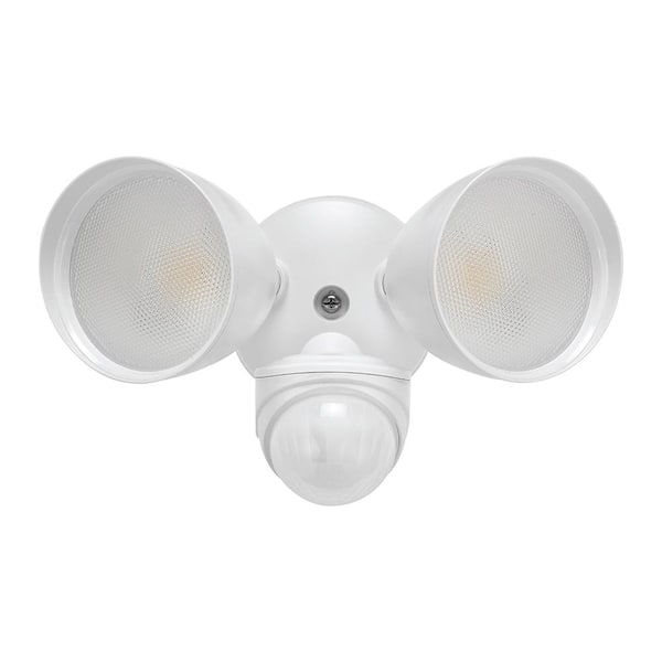 Maxxima 24W-2000 Lumens, White Motion and Dusk to Dawn Sensor Outdoor Security Integrated LED Flood Light with 2-Heads