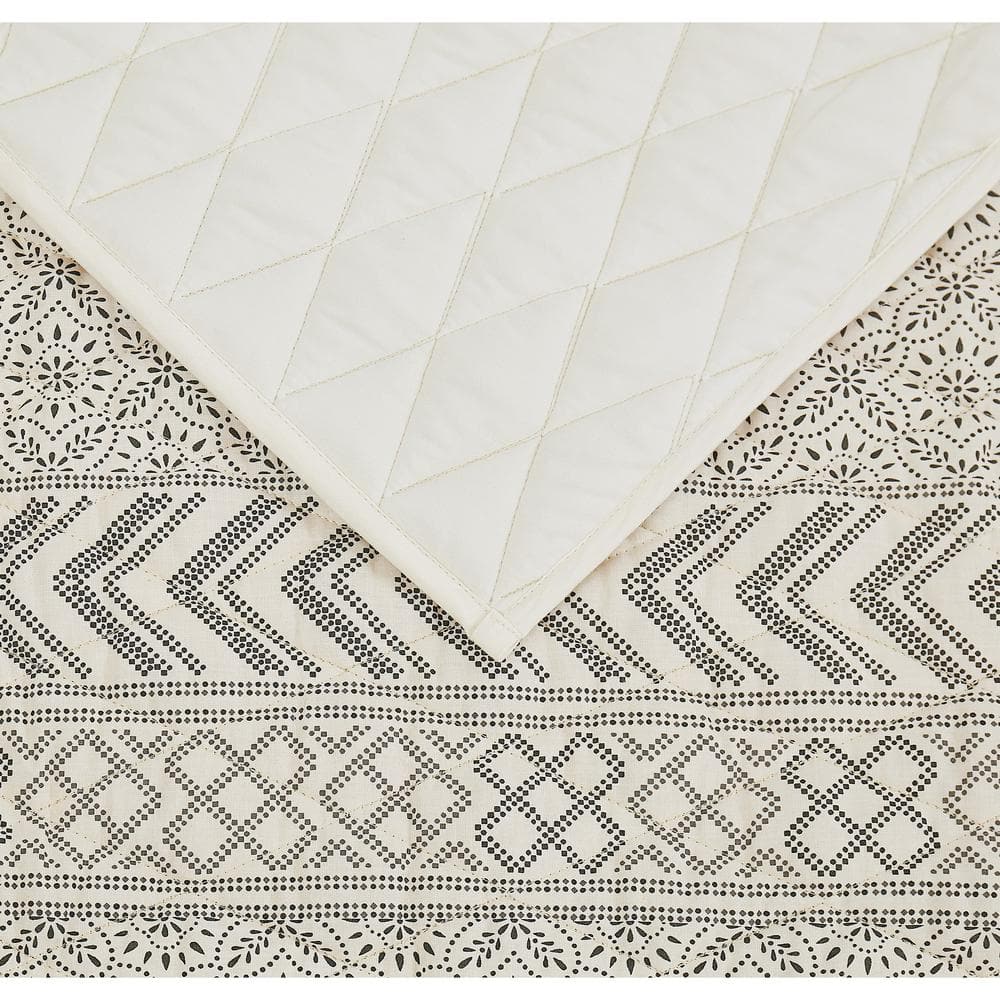 Ivory Cotton Full Quilt Set with Reversible Design
