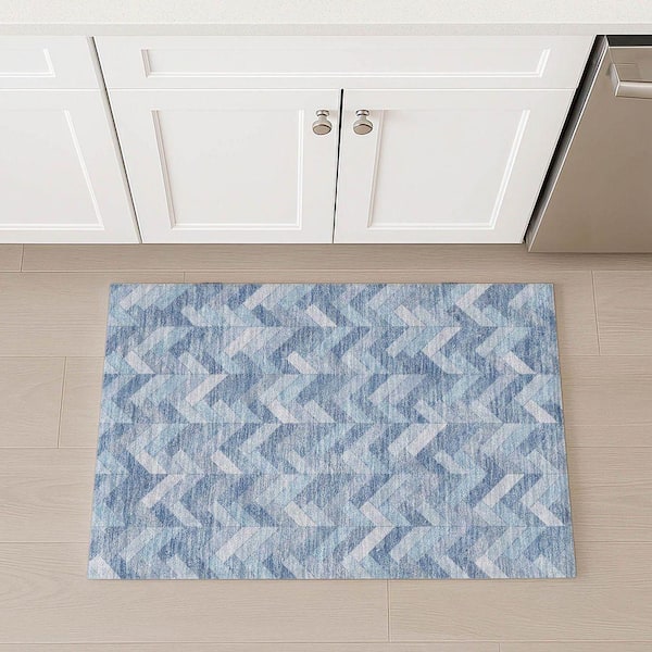 Chantille Machine Washable Indoor/Outdoor Abstract ACN2297 Sky 2 ft. x 3 ft. Accent Rug