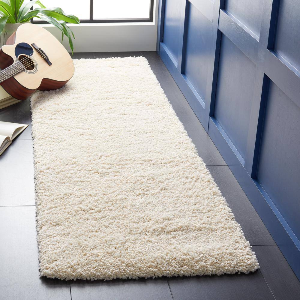 Coastal Comfort Ivory Synthetic Shag Runner Rug, 2'3" x 7'