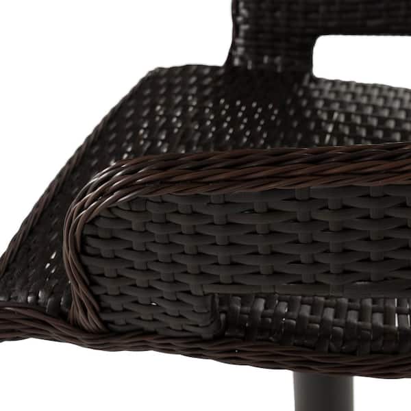 Comfort Swivel Wicker Outdoor Bar Stool (2-Pack)