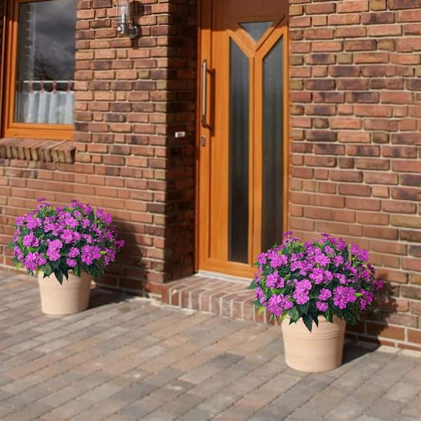 Artificial Purple Impatiens Bouquet Flowers Garden Statue, 4-Pack
