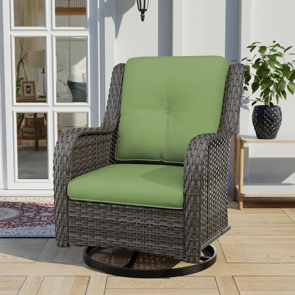 Gardenbee Wicker Outdoor Patio Swivel Rocking Chair with Green Cushions (1-Pack)