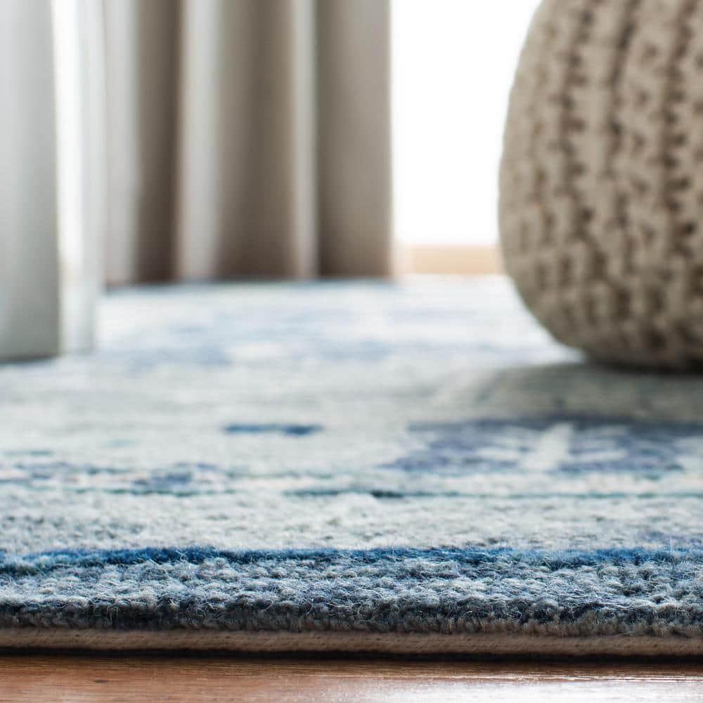Hand-Tufted Blue and Gray Wool Silk 4' x 6' Area Rug