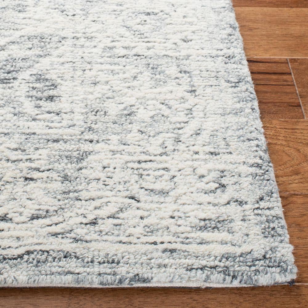 Elegance Reimagined Gray Floral Hand-Tufted Wool Rug 8' x 10'