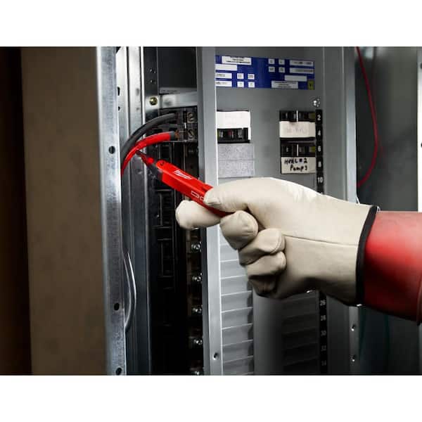 Milwaukee - Non-Contact Voltage and GFCI Receptacle Premium Test Kit